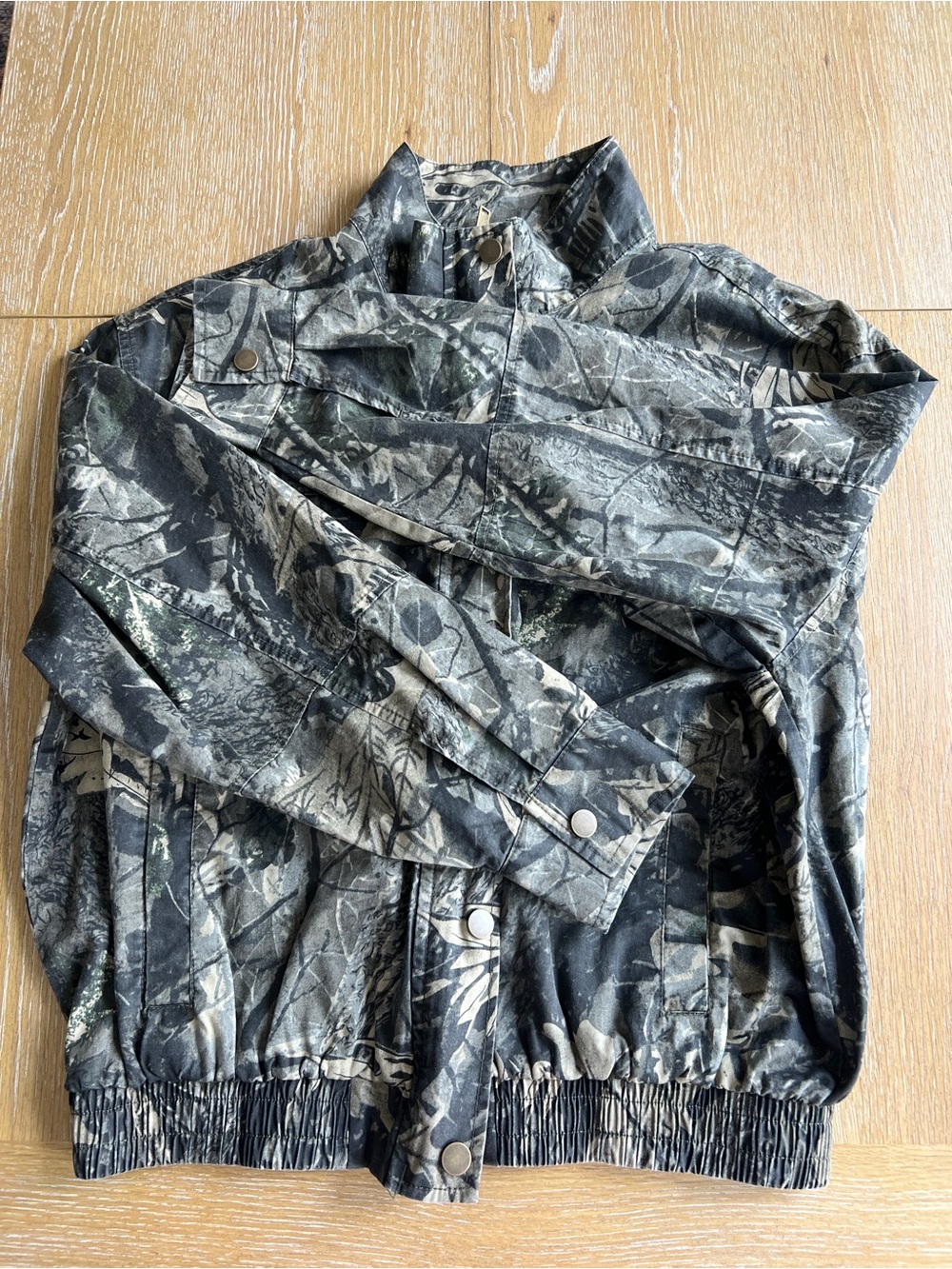 Women’s Camouflage Bomber Jacket - Black & Olive